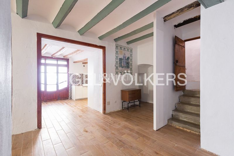 Foto 22c9d7f8-b557-4fcb-bdb8-bc503024f7ab. Casa amb calefacció piscina a Núcleo Urbano Pobla de Vallbona (la)