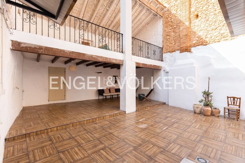 Foto 2f19ebf4-6fca-42f8-baf1-de1dbfd80181. Casa amb calefacció piscina a Núcleo Urbano Pobla de Vallbona (la)