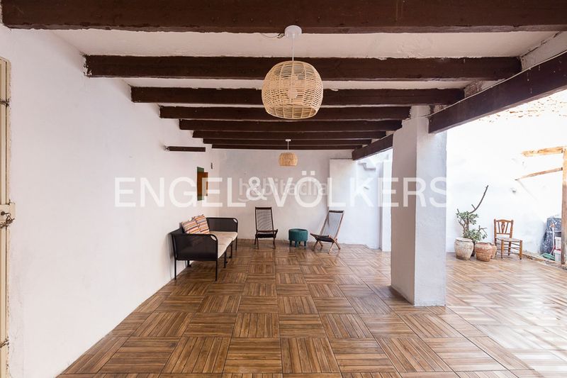 Foto 4d5efdc1-920b-4dd3-a433-f697fbd6ce1c. Casa amb calefacció piscina a Núcleo Urbano Pobla de Vallbona (la)