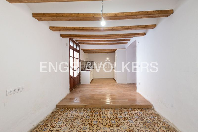 Foto 7767c50a-dffd-4c42-b106-8115c3e1ab18. Casa amb calefacció piscina a Núcleo Urbano Pobla de Vallbona (la)