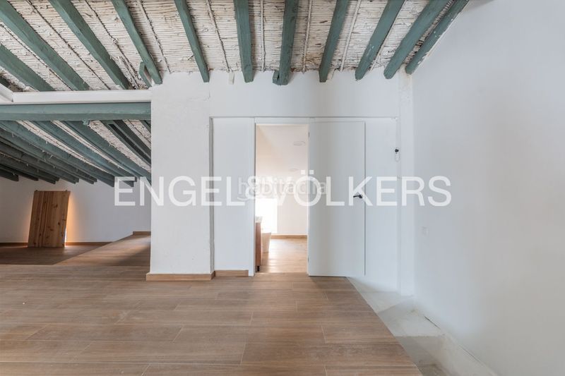 Foto 88436d9c-09f5-4e0e-a33c-0ec62b612e10. Casa amb calefacció piscina a Núcleo Urbano Pobla de Vallbona (la)