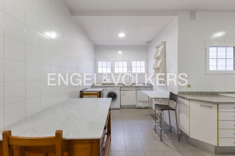 Foto 3a7a7529-6722-449e-b645-e4430a578f4a. Pis amb calefacció aparcament a La Xerea Valencia