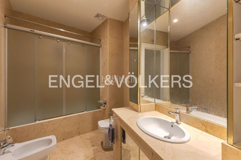 Foto 4cd7d6b3-fa8d-425b-9395-91b752c84991. Pis amb calefacció aparcament a La Xerea Valencia