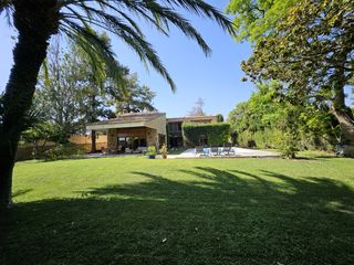 Rent House in Rocafort. Gran chalet en santa bárbara