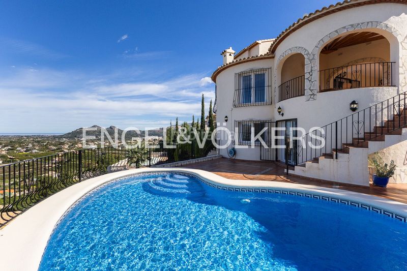 Foto 69d931e6-88b5-4ced-affb-d8882fda136c. Casa villa exclusiva de estilo escandinavo, minimalista y elegante. en Pedreguer