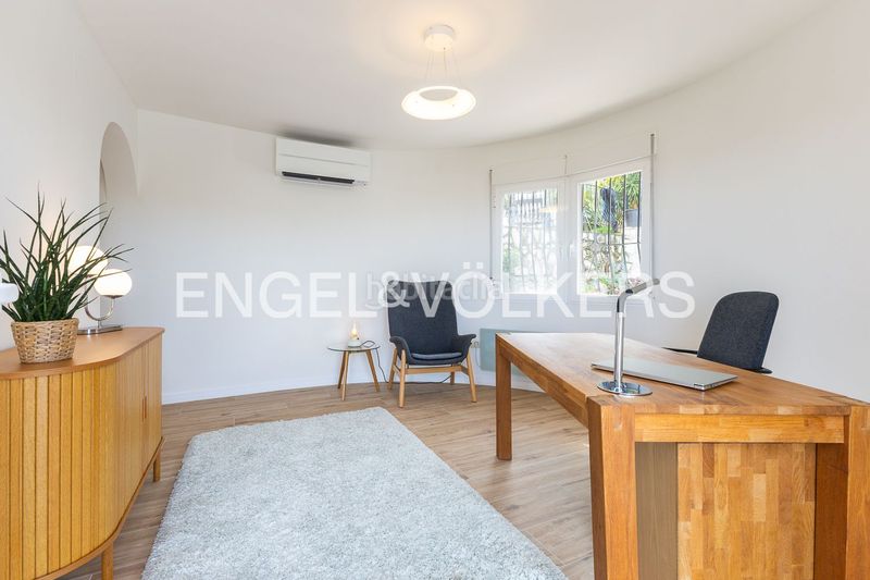 Foto 70c28d83-ff6a-4f31-86c1-9b0b44d6a037. Casa villa exclusiva de estilo escandinavo, minimalista y elegante. en Pedreguer