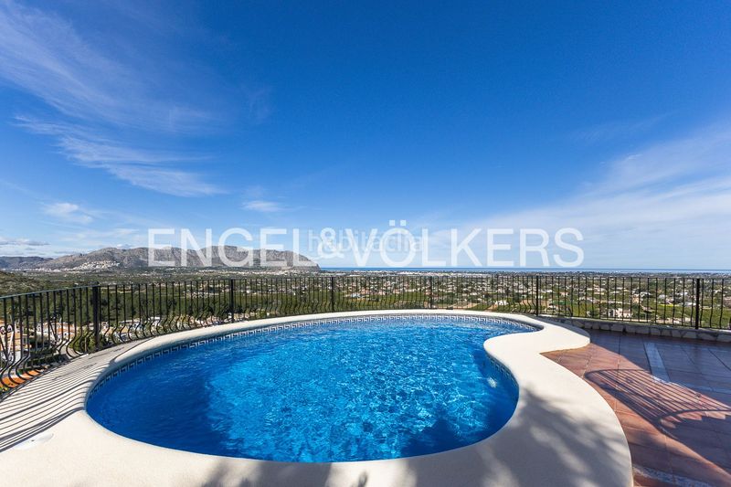Foto aa756567-8b54-4b9b-96e4-ab60e3f59e54. Casa amb calefacció aparcament piscina a Monte Solana Pedreguer