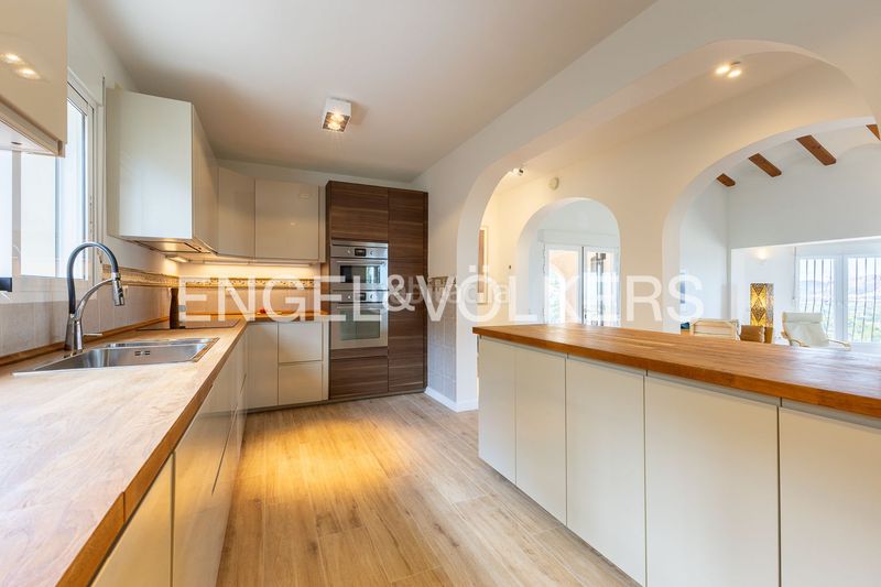 Foto c1326356-7aa6-4f28-8193-5fcf20c6343f. Casa villa exclusiva de estilo escandinavo, minimalista y elegante. en Pedreguer