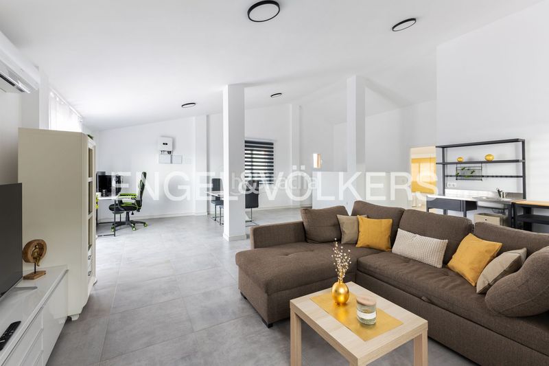 Foto 52b8b5b9-a162-45c0-a759-bcaf69d92131. Casa amb calefacció aparcament piscina a Torres Torres