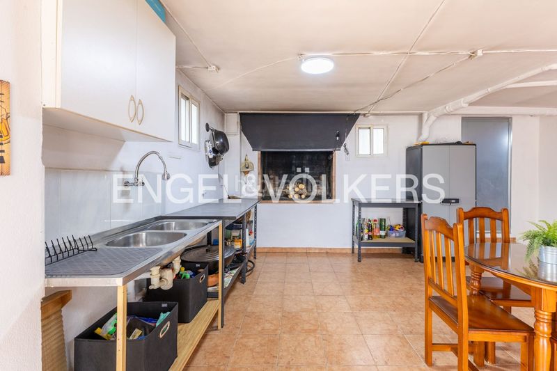 Foto b19e0a7e-f1c7-48a1-8300-694652280cba. Casa amb calefacció aparcament piscina a Torres Torres