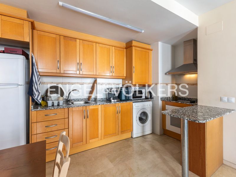 Piso vivienda con garaje opcional en jeroni de montsoriu camins al grau. en Valencia - Imagen 8