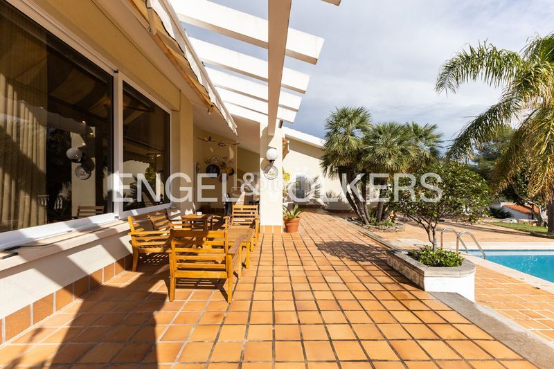Foto d065e581-b553-44a5-ab5e-4f8b709be0bb. Casa amb calefacció piscina a Montornés-Las Palmas-El Refugio Benicasim / Benicàssim