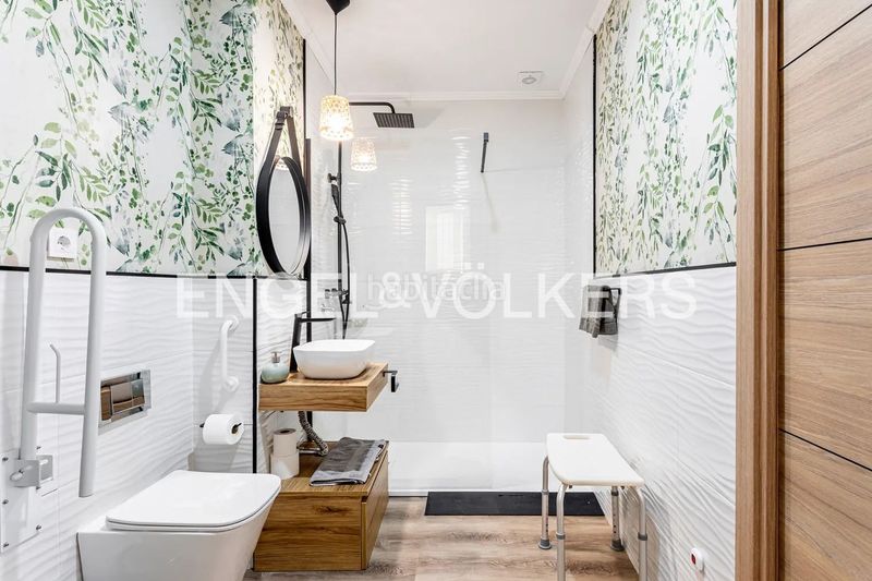 Foto b056a138-7e52-46cf-be59-d319ab34cadd. Casa edificio reformado y en rentabilidad en El Carmen en Valencia