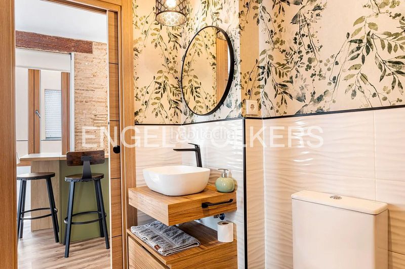 Foto eaa8156d-58e9-480c-8e6b-2620a8504d79. Casa edificio reformado y en rentabilidad en El Carmen en Valencia