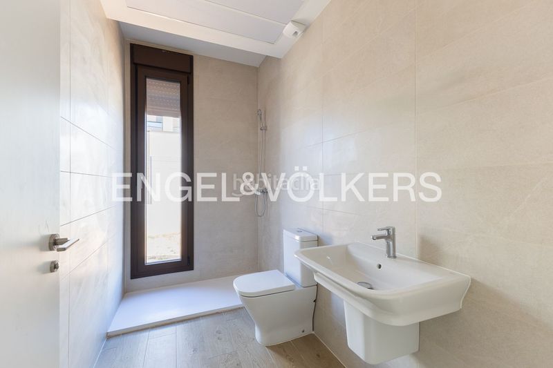 Foto bab8f631-b755-4ddf-88f3-3ddfbdf0207d. Casa amb calefacció aparcament piscina a La Conarda-Montesano Bétera