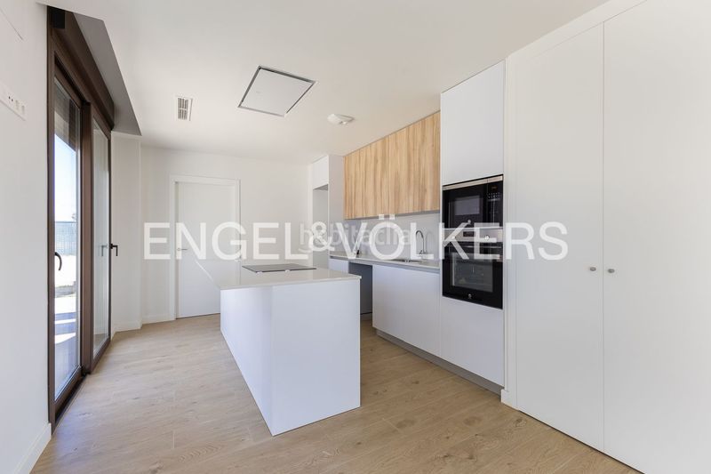 Foto c82b192a-5ed1-4be9-8254-da04c86fa5a1. Casa amb calefacció aparcament piscina a La Conarda-Montesano Bétera