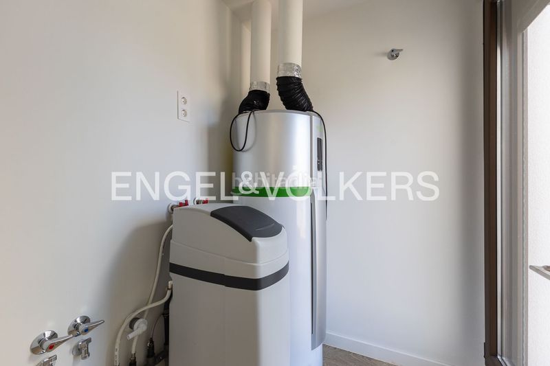 Foto eb5563c2-9a2a-40b3-ac2b-df053fe63893. Casa amb calefacció aparcament piscina a La Conarda-Montesano Bétera