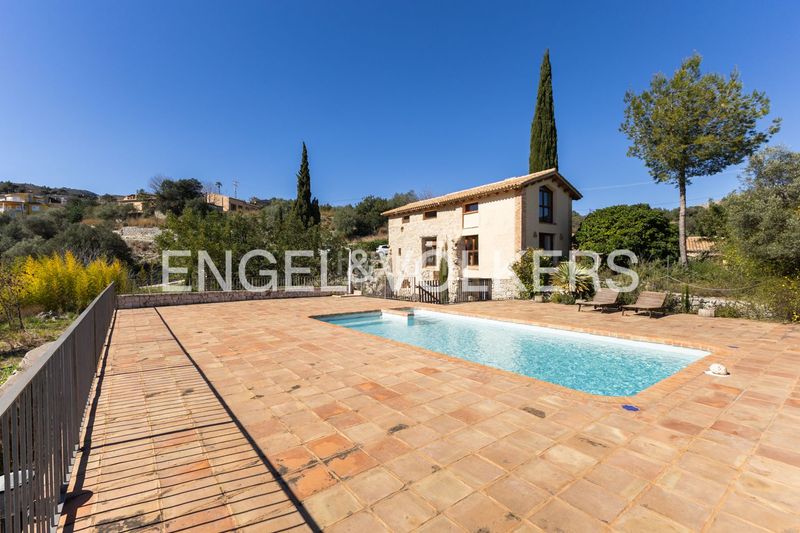 Foto 88a9c06a-15d9-49a1-9ce8-8b5a53cf44fd. Maison avec chauffage parking piscine dans Vall de Laguart