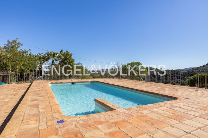 Foto dac78bb0-764c-4e00-8de2-677017a39137. Maison avec chauffage parking piscine dans Vall de Laguart