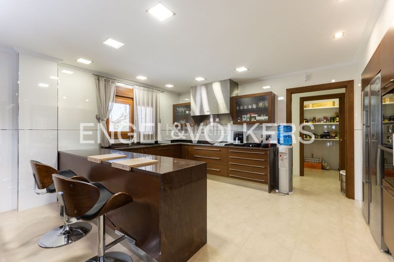 Foto 6ed3d838-4d47-4ca2-8260-ce0633e41bcc. Casa amb calefacció piscina a Playa Burriana