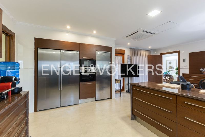 Foto 9465853c-67ce-40bc-9ebb-5bf520d9c1d5. Casa amb calefacció piscina a Playa Burriana