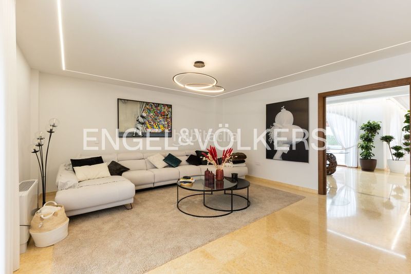 Foto cb1a435f-5de5-4625-932f-1c4a8e8c93b4. Casa amb calefacció piscina a Playa Burriana