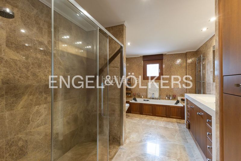 Foto e99c9556-ebc1-43eb-b54a-b4706ae1eda9. Casa amb calefacció piscina a Playa Burriana