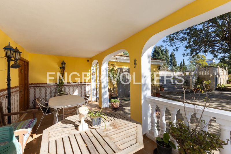 Foto a5cb2c20-101c-468c-96fa-a12c348c6d64. Casa amb calefacció aparcament piscina a Núcleo Urbano Pobla de Vallbona (la)