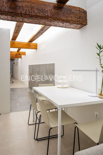 Foto c9b1e7c2-55c4-460a-aeac-f3b665c896dd. Pis amb calefacció a El Pilar Valencia