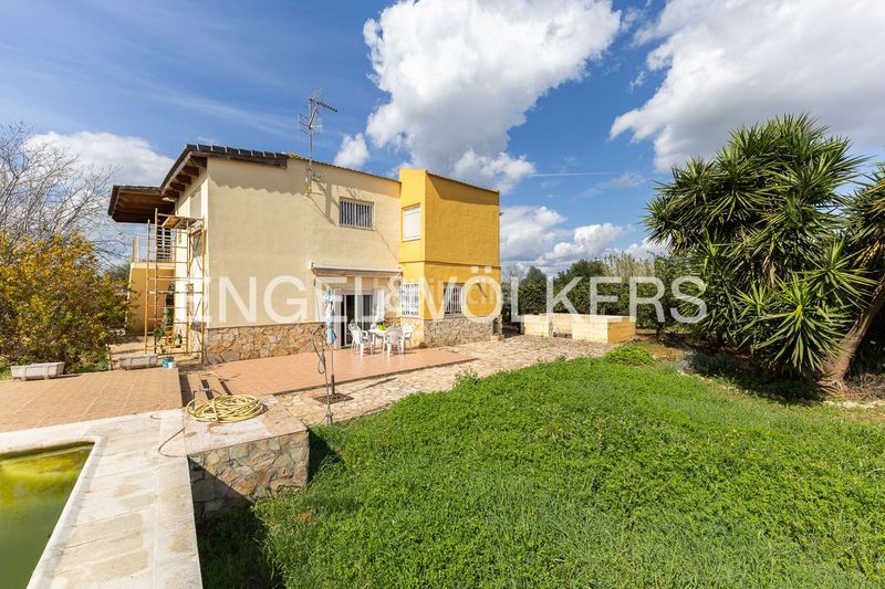 Foto 8a5d1c47-72c9-42ee-90e0-63bd82096756. Casa amb calefacció aparcament a Pobla Llarga (la)