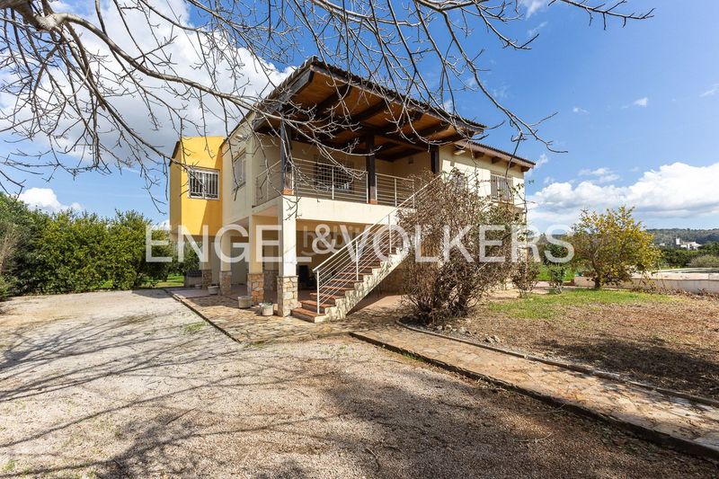 Foto b19b1d72-79ea-492d-86b2-0a9a44ace550. Casa amb calefacció aparcament a Pobla Llarga (la)