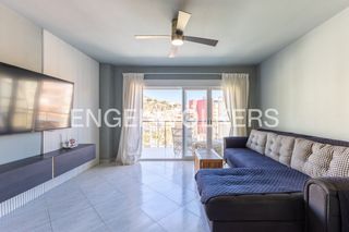 Flat  Carrer cabanyal. Apartamento con terraza en zona san antonio