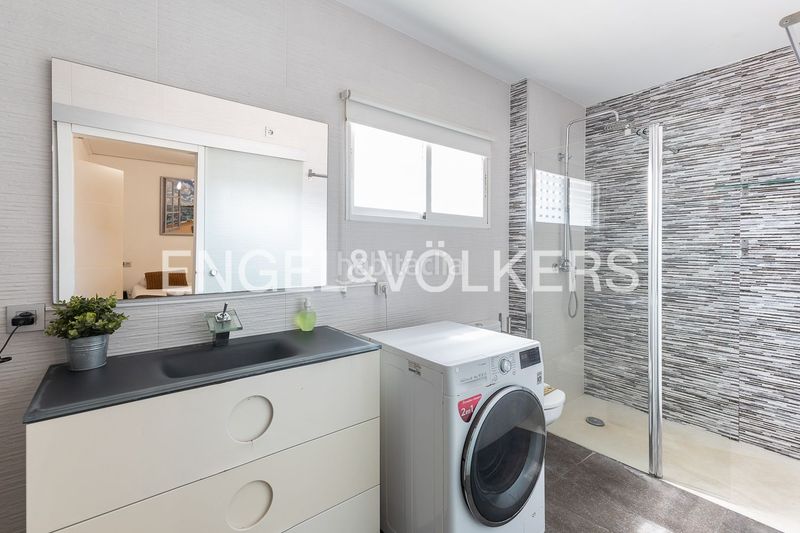 Foto 6f9b5496-b76d-497c-b344-8e3d8ca8a5db. Casa amb calefacció a El Cabanyal-El Canyamelar Valencia