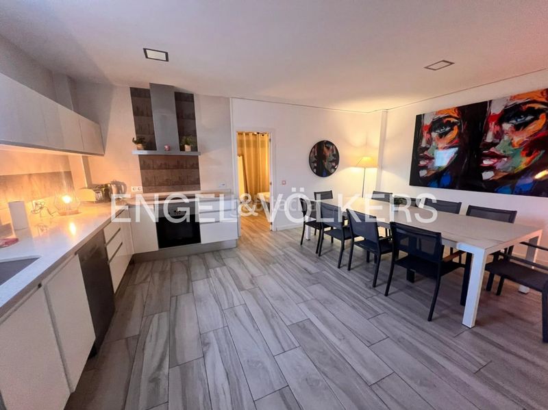 Foto 7bc184d7-14a6-45f9-a6c5-d8a7e630727b. Casa amb calefacció a El Cabanyal-El Canyamelar Valencia