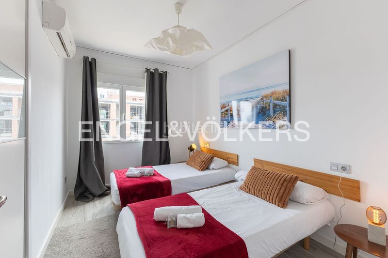 Foto 8e102ae3-f92f-45ba-a6b0-a2d40ac2324a. Casa amb calefacció a El Cabanyal-El Canyamelar Valencia