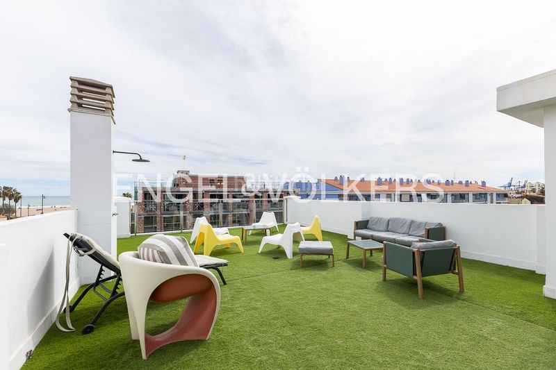 Foto 9fed258c-a28b-4256-8499-a9dc2c420961. Casa amb calefacció a El Cabanyal-El Canyamelar Valencia