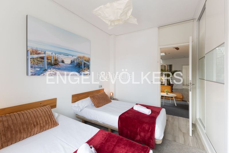 Foto e3b865d7-0290-425a-98ac-9035442184e8. Casa amb calefacció a El Cabanyal-El Canyamelar Valencia