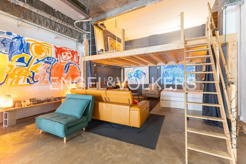 Foto e59fbba6-1126-4fe8-b4b3-4d040eb20f17. Casa amb calefacció a El Cabanyal-El Canyamelar Valencia