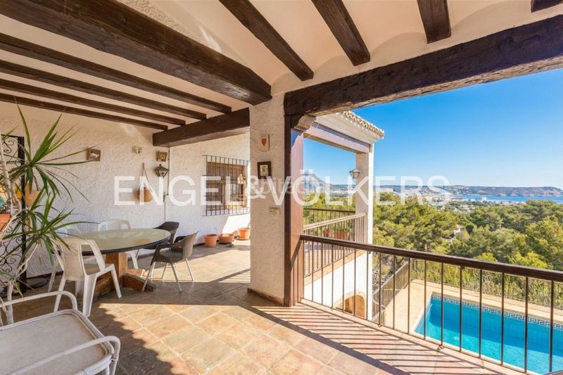 Foto ce507507-bf9d-42a4-8063-e857886ddaaa. Casa amb calefacció aparcament piscina a Cap Martí - El Tossalet - Pinomar Xàbia