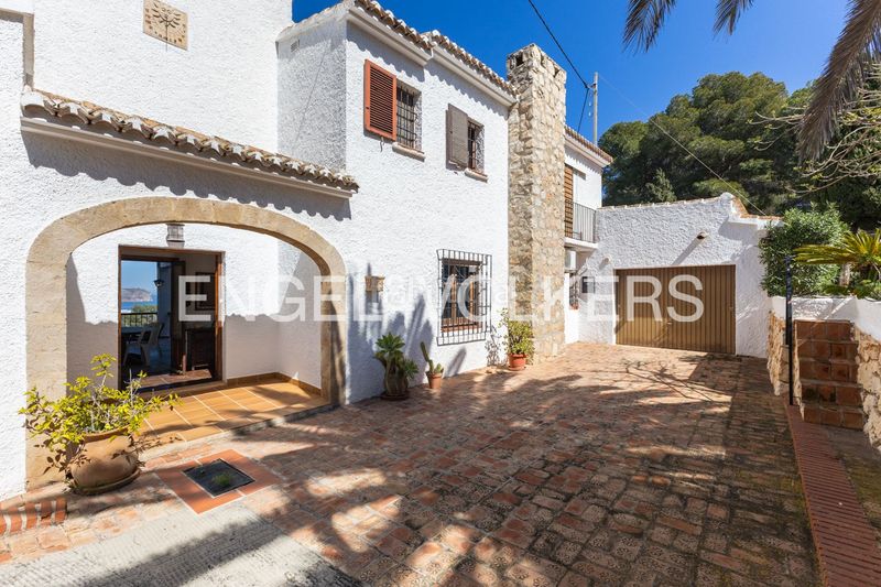 Foto dc28a1b1-7ff4-4e07-a83d-a25bfafc021e. Casa amb calefacció aparcament piscina a Cap Martí - El Tossalet - Pinomar Xàbia