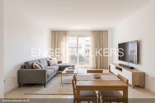 Appartamento en Centro Ciudad. Rare opportunity  3bedroom apartment with garage, storeroom and