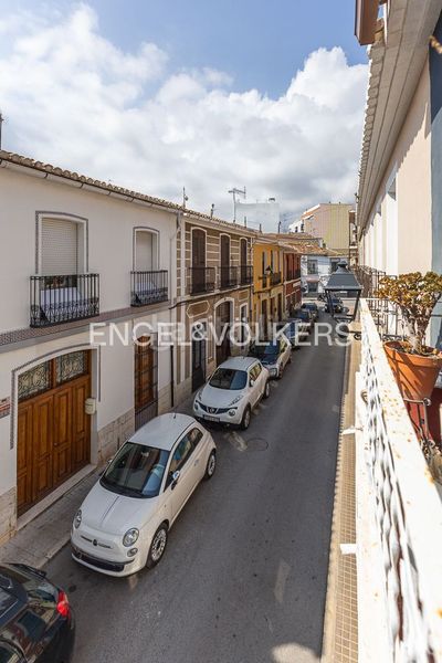 Foto 947b6794-22e8-42c4-85ab-d48c1a922748. Casa amb calefacció a Centro Urbano Dénia