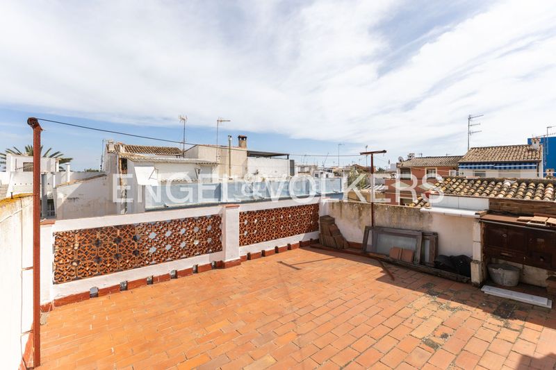 Foto 2700f31b-daca-4fec-8228-5c82e99be9ac. Casa adossada amb calefacció a El Puerto Dénia