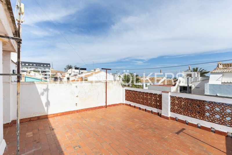 Foto 5c3153f5-94a1-4854-98dc-dc7da11c9c10. Casa adossada amb calefacció a El Puerto Dénia