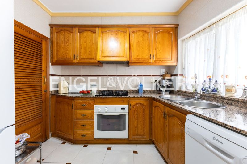 Foto 73154000-b05d-4396-8c09-844d94514425. Casa adossada amb calefacció a El Puerto Dénia