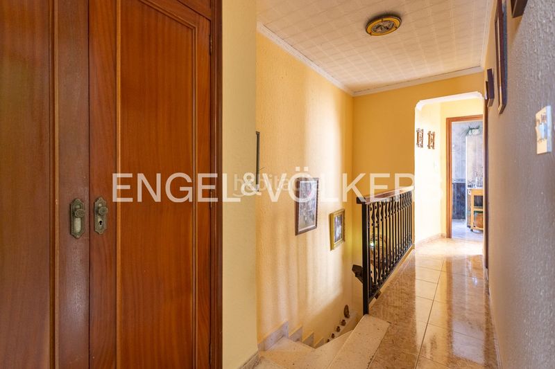 Foto 9b249f57-fe84-4470-a5d7-a0a71b771ad2. Casa adossada amb calefacció a El Puerto Dénia