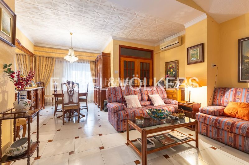 Foto 26e6eded-d2cb-4c9b-9d4b-1ab100cbfc10. Casa amb calefacció a El Puerto Dénia