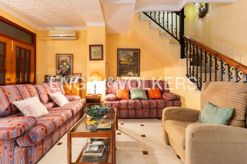 Foto bd66278c-9664-4b30-8bf4-7bc1405a9894. Casa amb calefacció a El Puerto Dénia