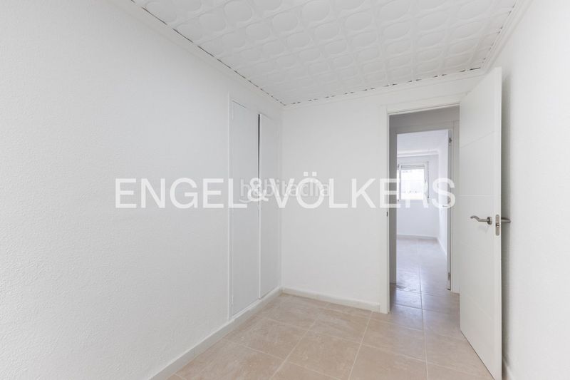 Foto a242532f-f0be-4883-a9ab-bd257f16c5f4. Lloguer pis amb calefacció aparcament a Juzgados Mislata