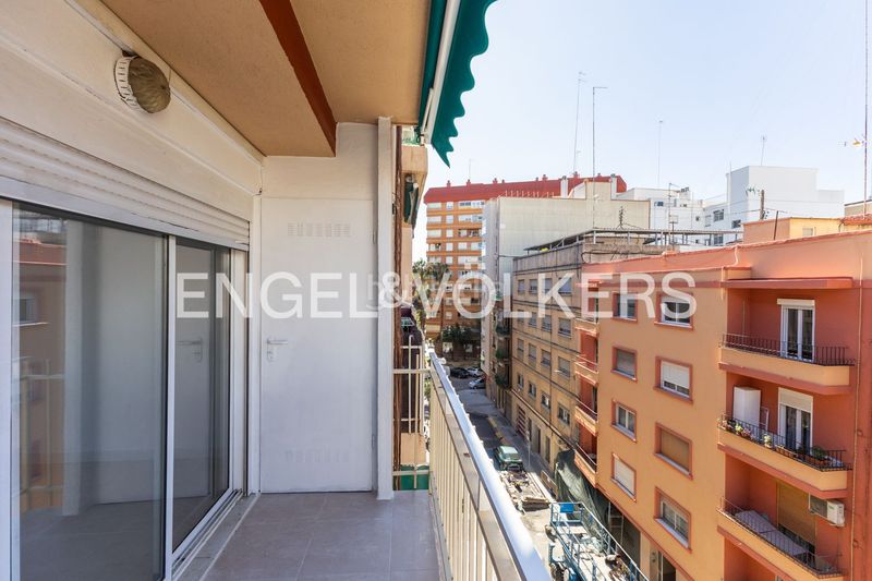 Foto d6b399f3-287b-49e4-bff1-afbaf46c8f37. Lloguer pis amb calefacció aparcament a Juzgados Mislata